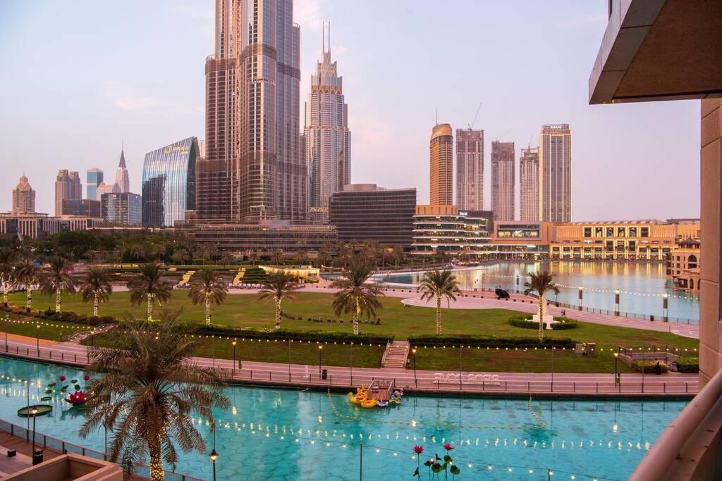 First Class 2Br With Full Burj Khalifa And Fountain View Dubai Ngoại thất bức ảnh