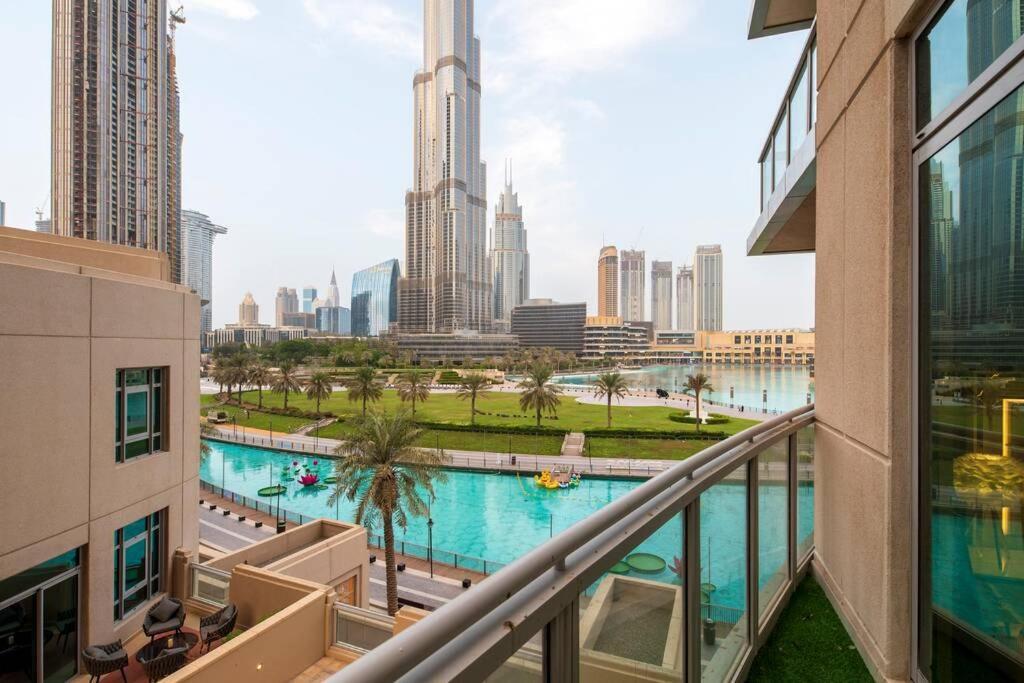 First Class 2Br With Full Burj Khalifa And Fountain View Dubai Ngoại thất bức ảnh